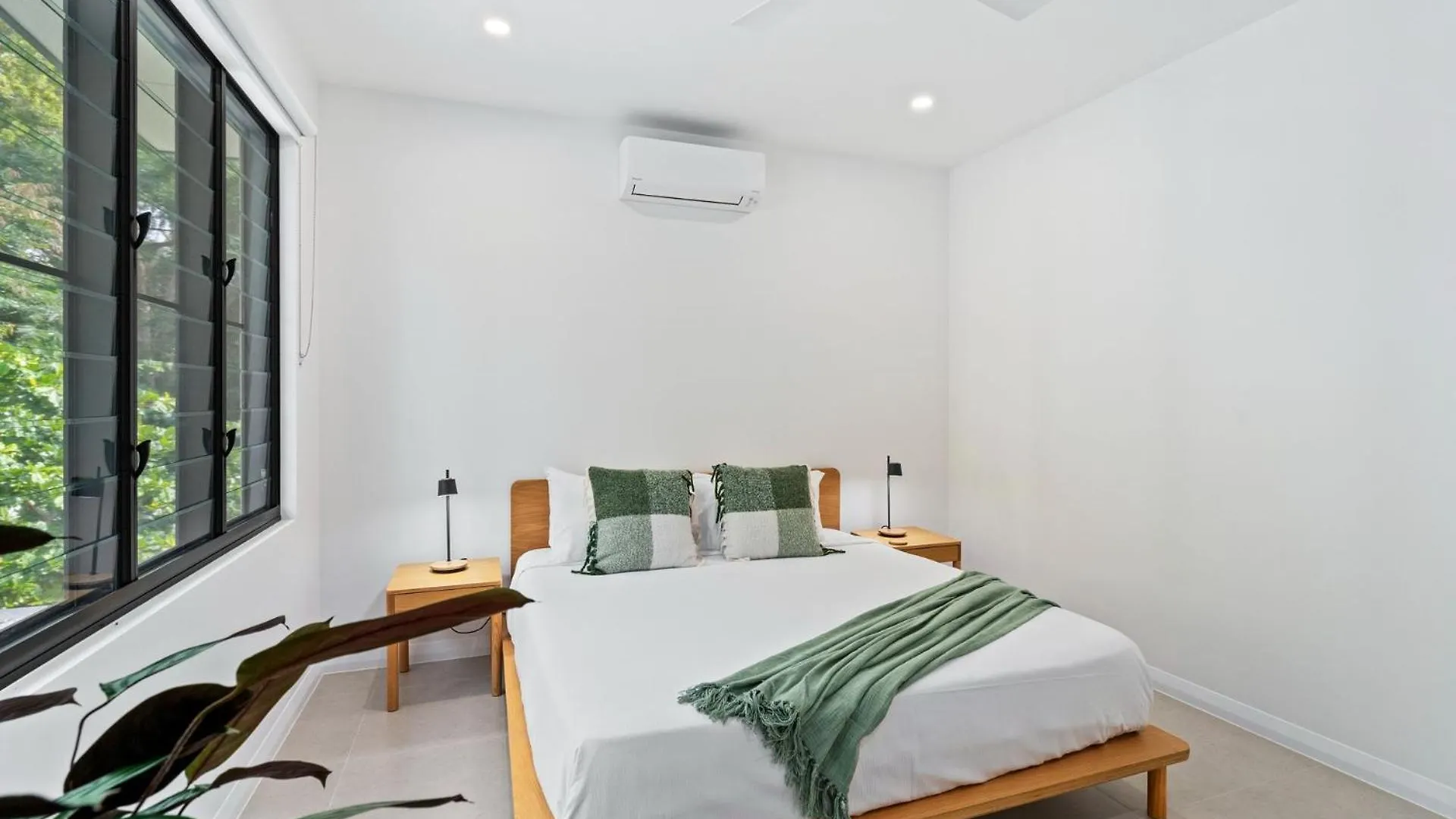 Belle Escapes Beach Manor Palm Cove Ferienhaus